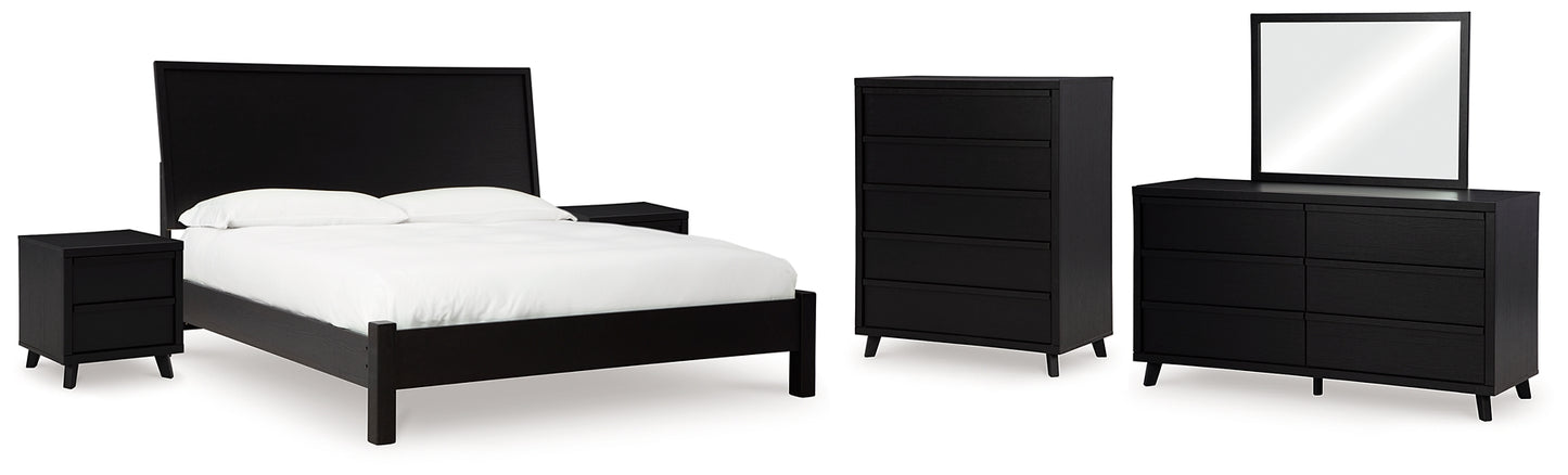 Danziar King Panel Bed with Mirrored Dresser, Chest and 2 Nightstands